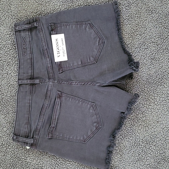 Vigoss Marley Shorts, button fly, brand new - Picture 2 of 2